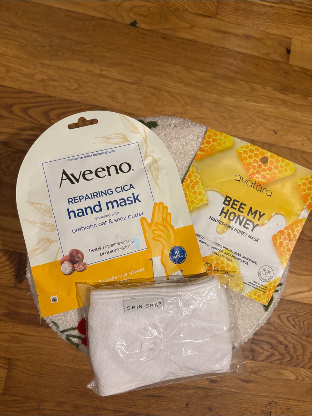 Aveeno Repairing Cica Hand Mask& Avatara Honey mask- White Spin spa headband New